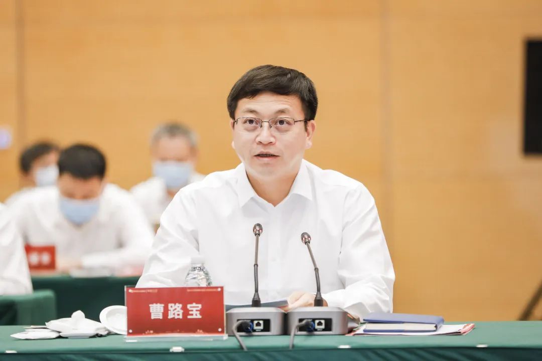 4dea126c7c86bafe9866e1074255ba4.jpg 4dea126c7c86bafe9866e1074255ba4.jpg