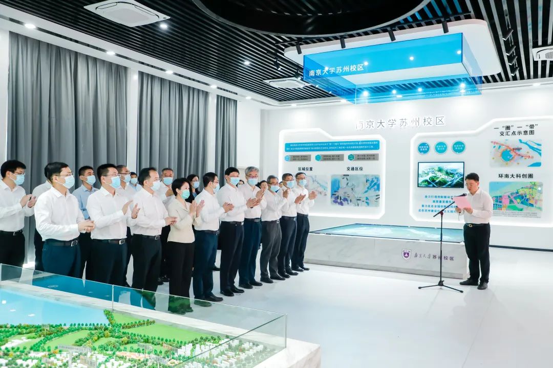 4ae2fd2a659b85dff34e9327c7f5384.jpg 4ae2fd2a659b85dff34e9327c7f5384.jpg